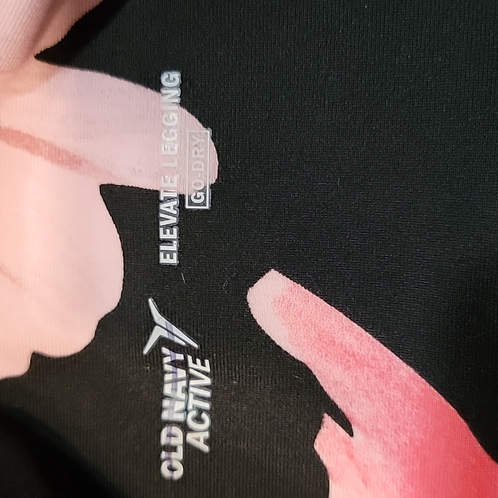 Old Navy Workout Leggings - Picture 5 of 5